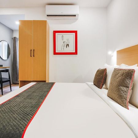 Super Townhouse The Cinco Hotel Near Esi Hospital Hyderabad Exteriör bild